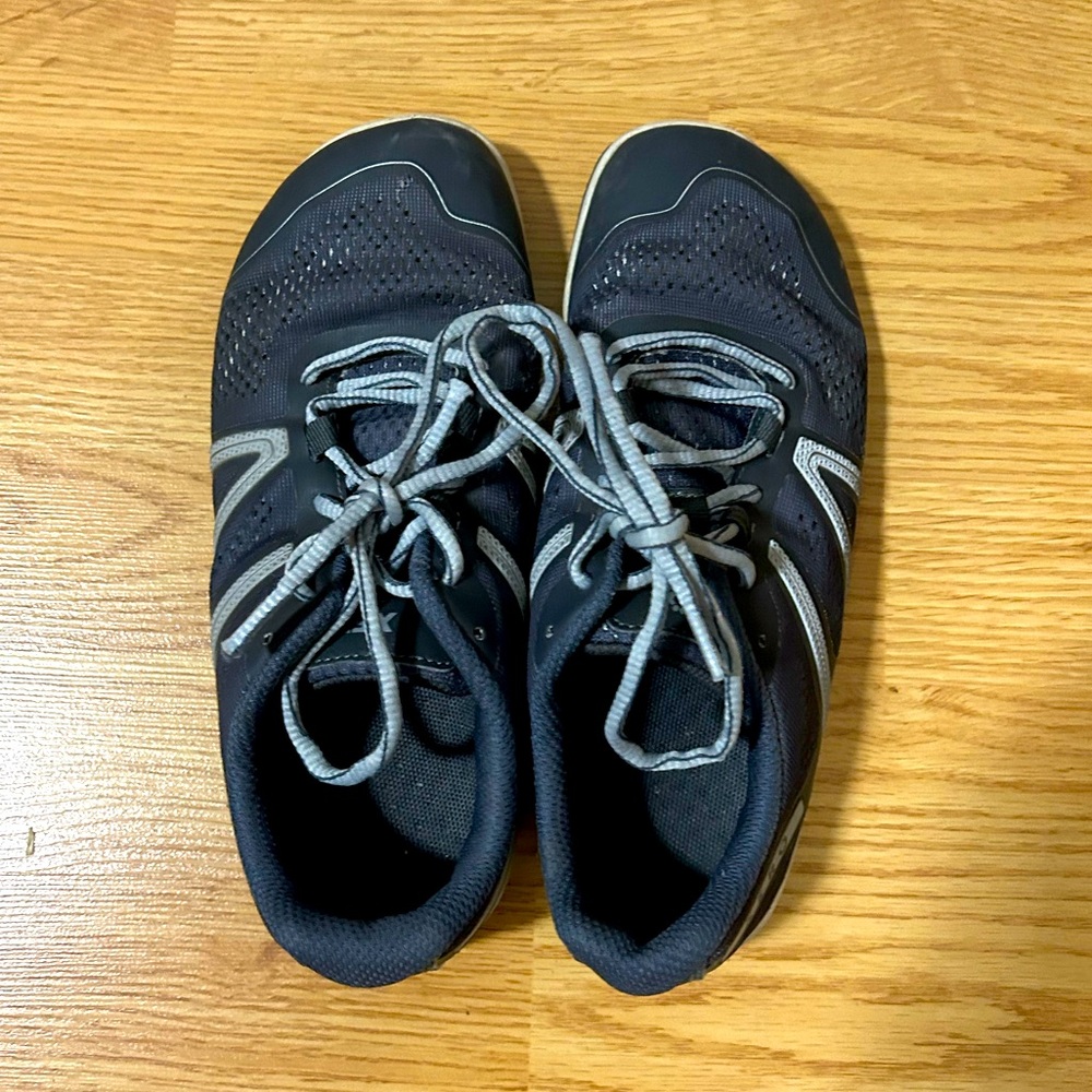 Xero Shoes women’s HFS size 8